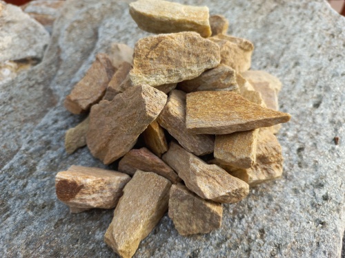 Златолит жёлтый декоративная каменная крошка купить в Дубне