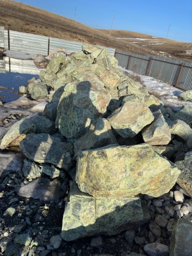 Камни для ландшафтного дизайна зелёные 10-60 килограмм купить в Дубне