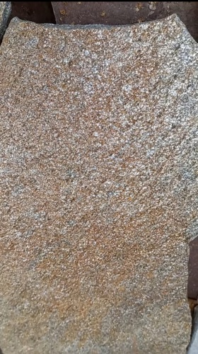 Плитняк златолит серебристый для цоколя, отмостки купить в Дубне