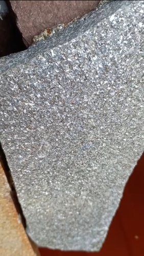 Плитняк златолит серебристый для цоколя, отмостки купить в Дубне