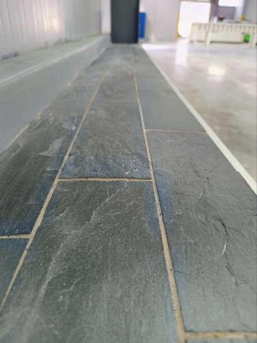 Плитка чёрная из натурального камня фасадная 30 см * 5 см, толщина 7 мм -30 мм купить в Дубне